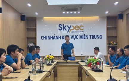 CHI NHÁNH SKYPEC KHU VỰC MIỀN TRUNG TRIỂN KHAI CHƯƠNG TRÌNH CHIA SẺ YÊU THƯƠNG – HỖ TRỢ NGƯỜI LAO ĐỘNG VÀ THÂN NHÂN BỊ ẢNH HƯỞNG BỞI THIÊN TAI BÃO LŨ MIỀN TRUNG NĂM 2025